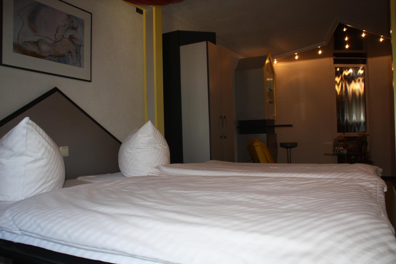 City-Hotel เพลาเอิน ภายนอก รูปภาพ