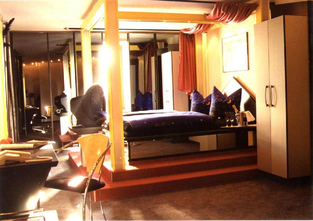 City-Hotel เพลาเอิน ภายนอก รูปภาพ